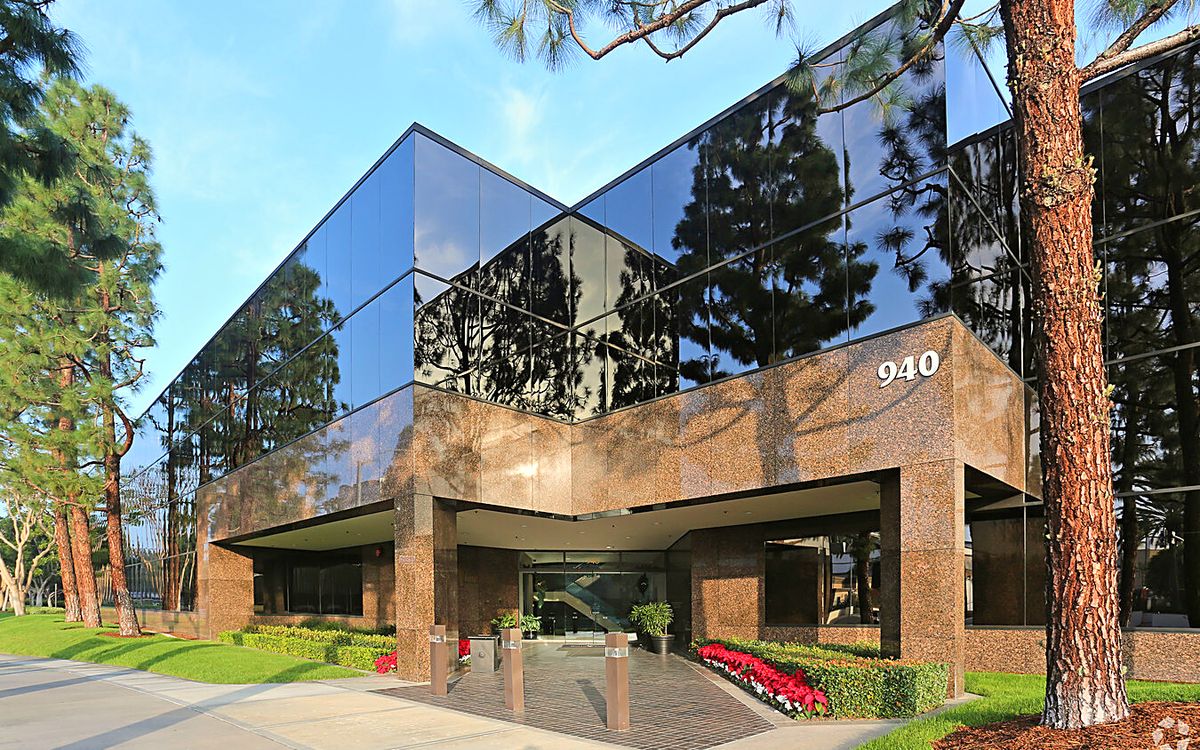 VertiSource HR Costa Mesa office at 940 South Coast Drive, Costa Mesa, California